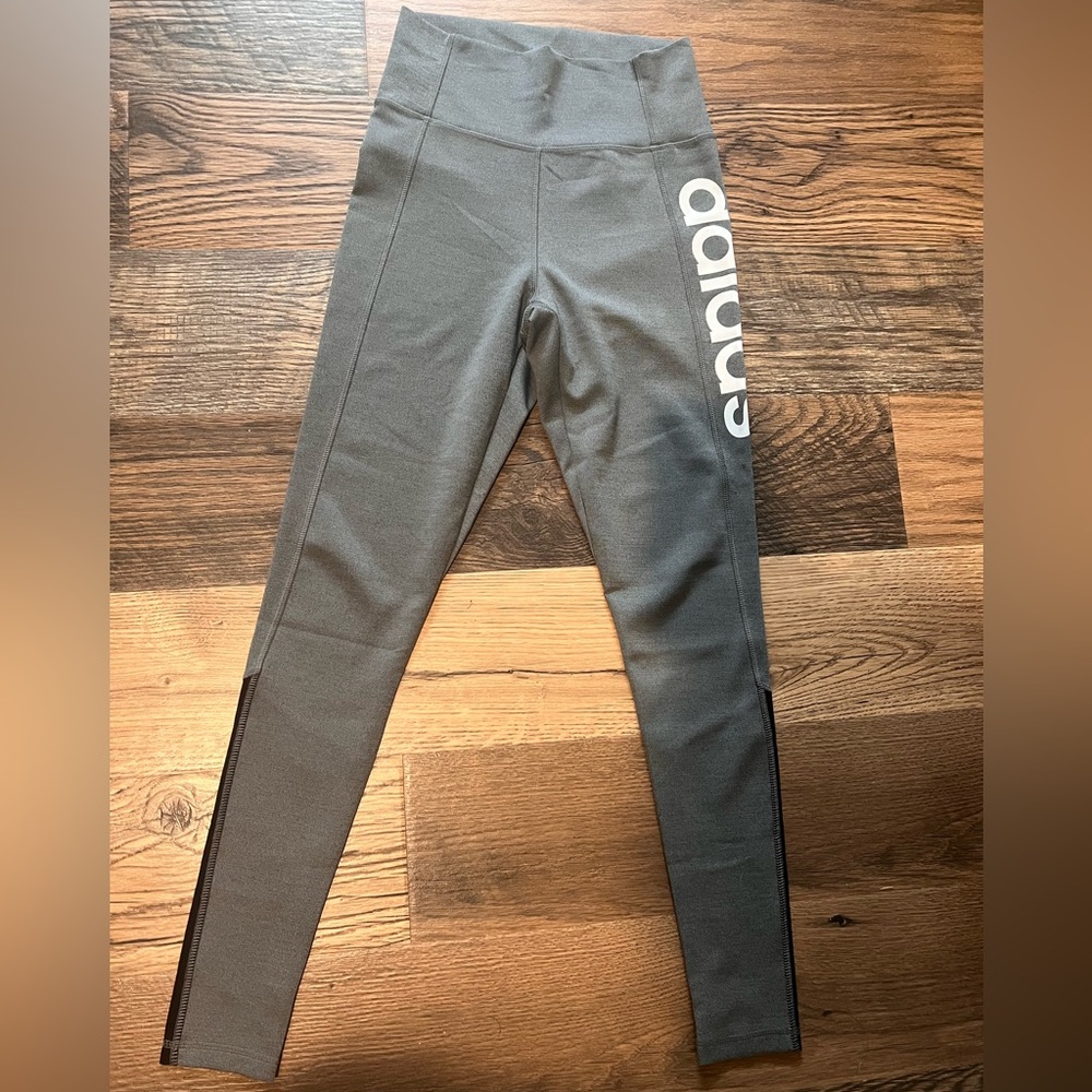 Adidas leggings- S